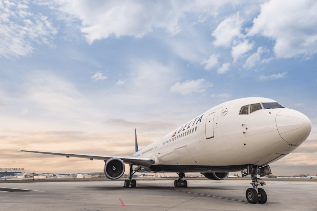 Delta flight runway