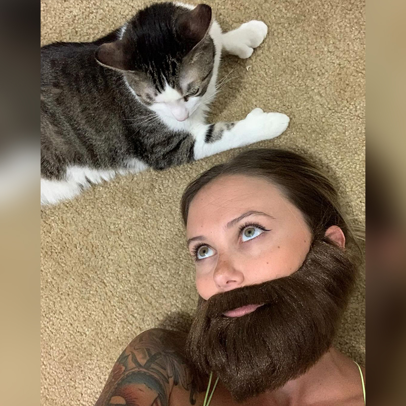 Cat Named Roswell, Rescued kitten obsessed with Beards, Drew Chiodo, Lindsey Lunser, Cat Dad, Eerie, Pennsylvania, Third Wheel, 2