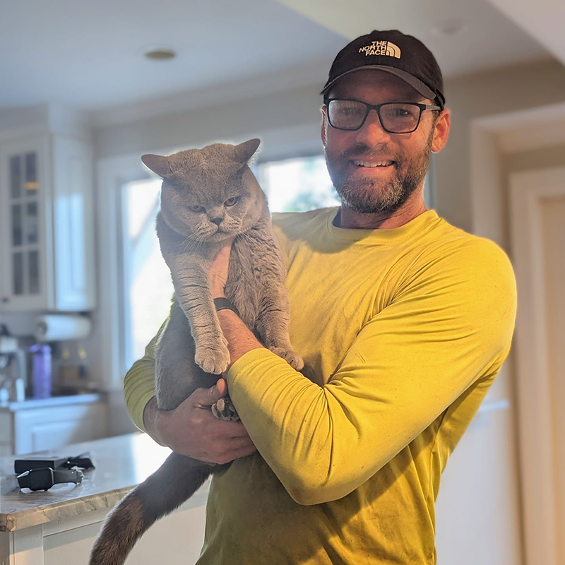 Steven Murrow, Tesla Tree Service, rescuing cats from trees, tree climber, Arborist, Southern New Jersey, Philadelphia, saving cats from treetops, cat stuck in a tree, Drew Barrymore, Winston the cat