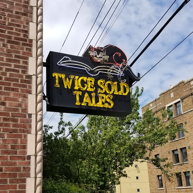 Twice Sold Tales, Seattle, Washington, bookstore cats, Jamie Lutton, Shea Vassar, cats plan world domination, books, used books, rodent control, shop cat, bodega cat, 1